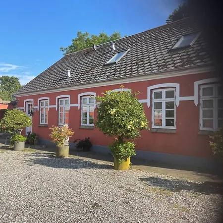 Hétvégi ház Thyregod, Give Hinge